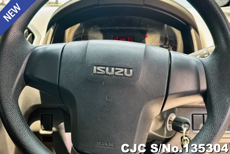 Isuzu D-Max in Silver for Sale Image 8
