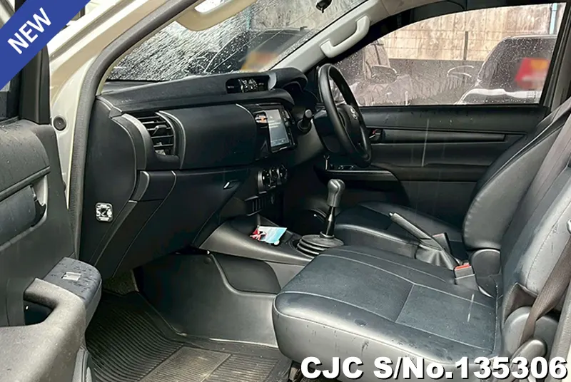 2022 Toyota / Hilux / Revo Stock No. 135306