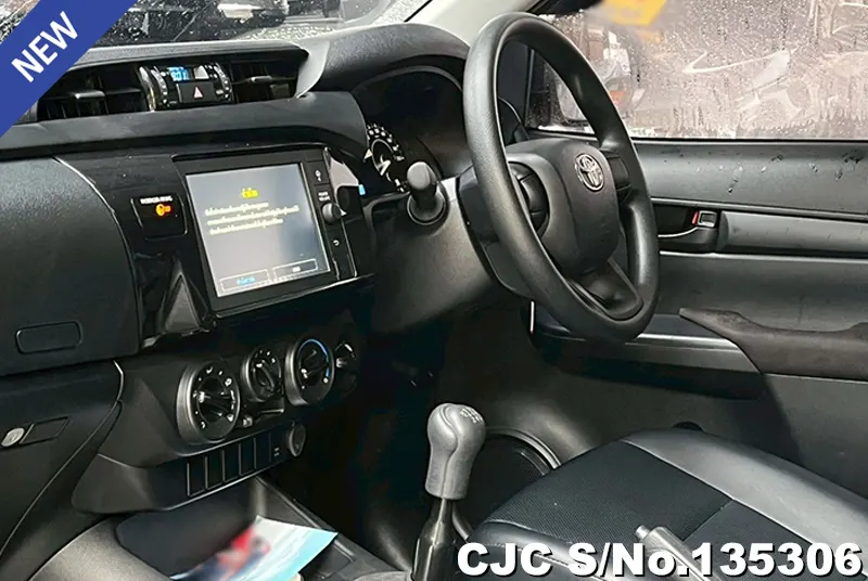 2022 Toyota / Hilux / Revo Stock No. 135306