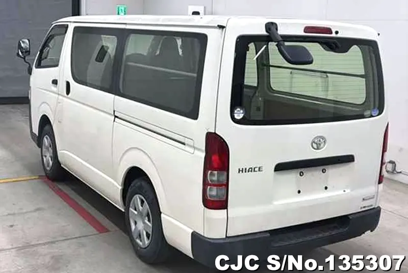 2017 Toyota / Hiace Stock No. 135307