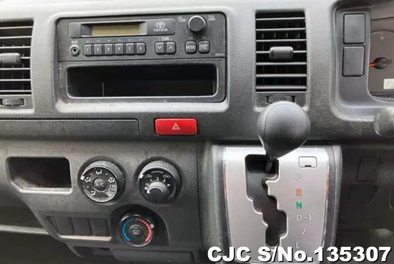 2017 Toyota / Hiace Stock No. 135307