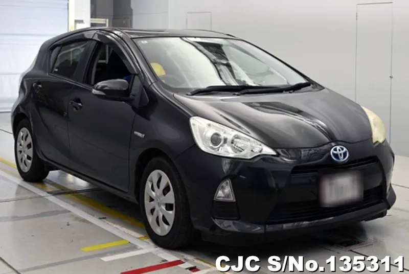 2012 Toyota / Aqua Stock No. 135311