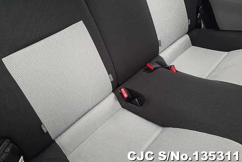 2012 Toyota / Aqua Stock No. 135311