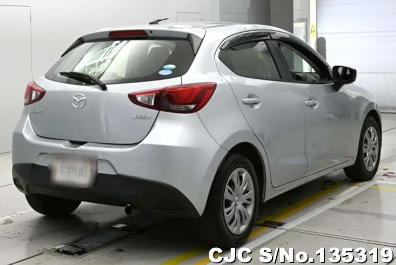 2017 Mazda / Demio Stock No. 135319