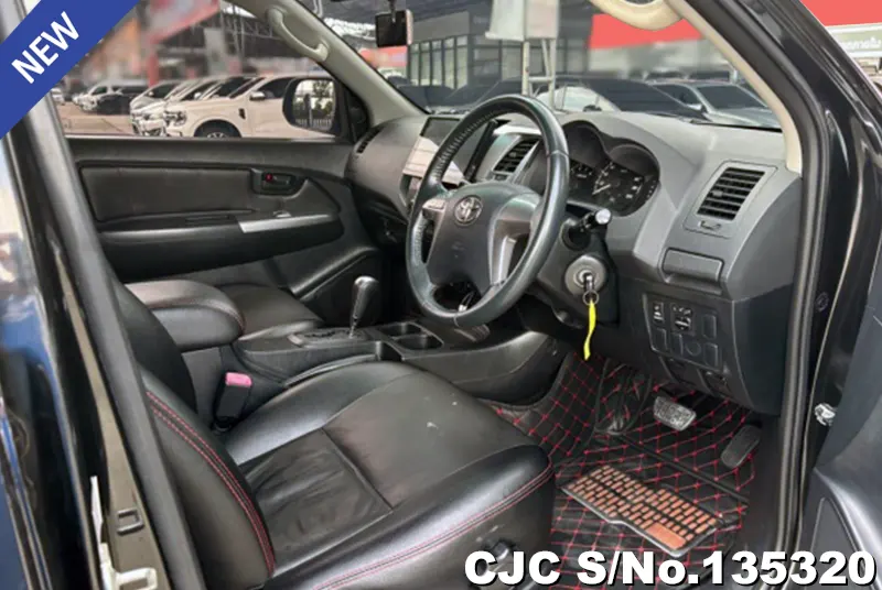 2013 Toyota / Hilux / Vigo Stock No. 135320