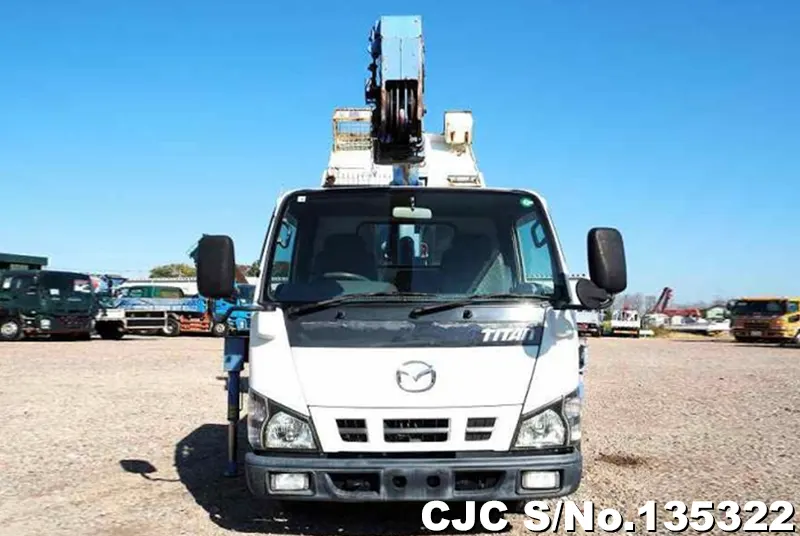 2005 Mazda / Titan Stock No. 135322