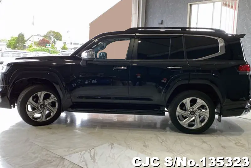 2025 Toyota / Land Cruiser Stock No. 135323
