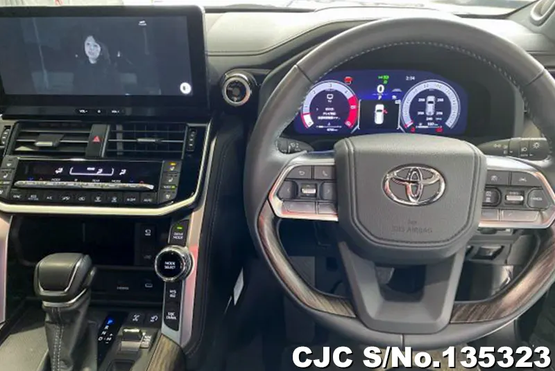 2025 Toyota / Land Cruiser Stock No. 135323