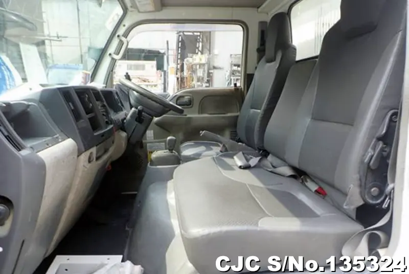 2008 Mazda / Titan Stock No. 135324