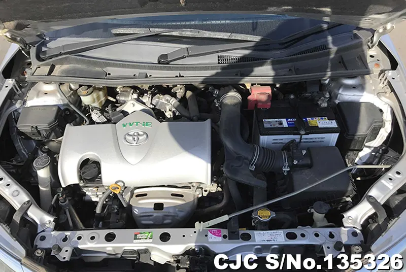 Toyota Corolla Axio in Silver for Sale Image 18