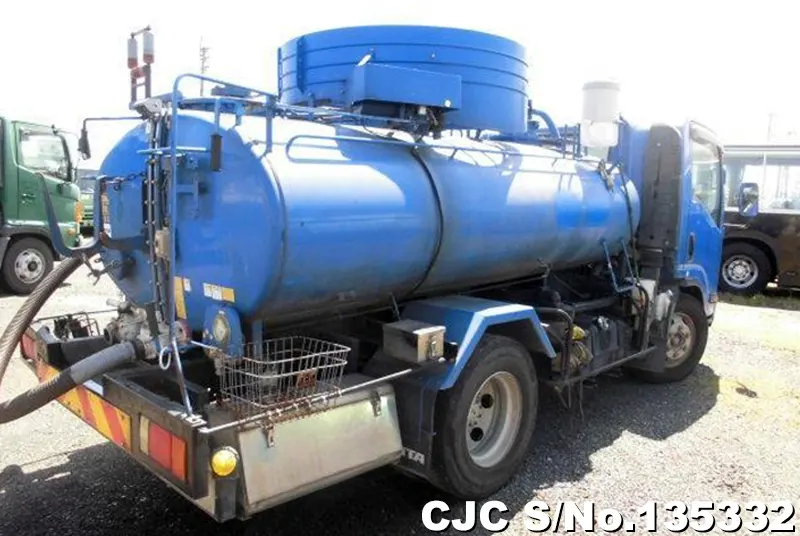 2011 Mazda / Titan Stock No. 135332