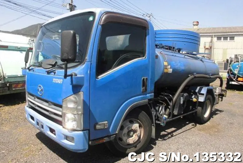 2011 Mazda / Titan Stock No. 135332