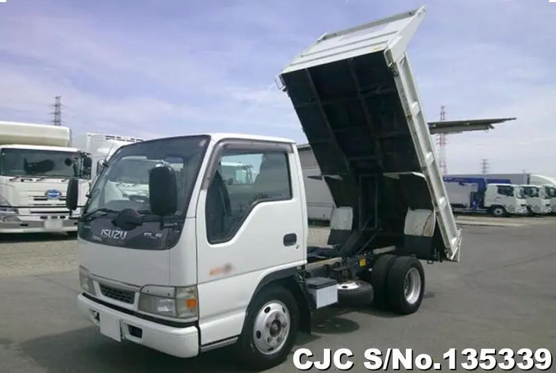 2003 Isuzu / Elf Stock No. 135339