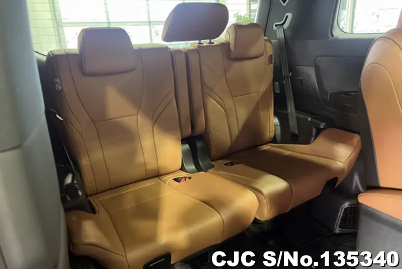 2023 Toyota / Vellfire Stock No. 135340