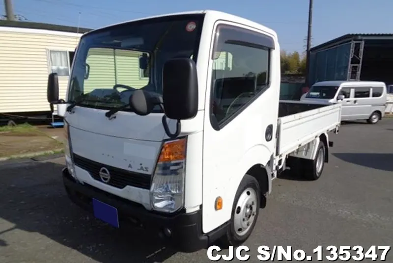 2017 Nissan / Atlas Stock No. 135347