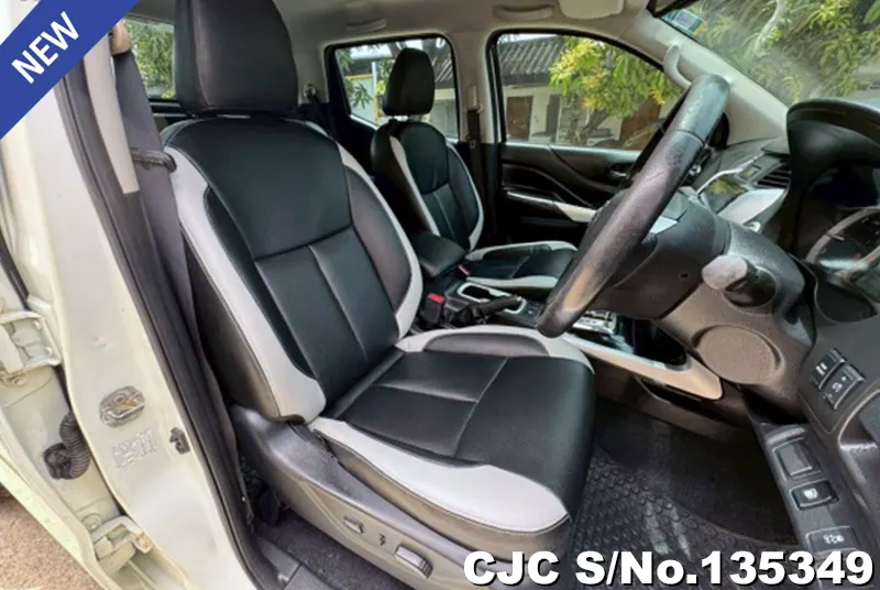 2017 Nissan / Navara Stock No. 135349