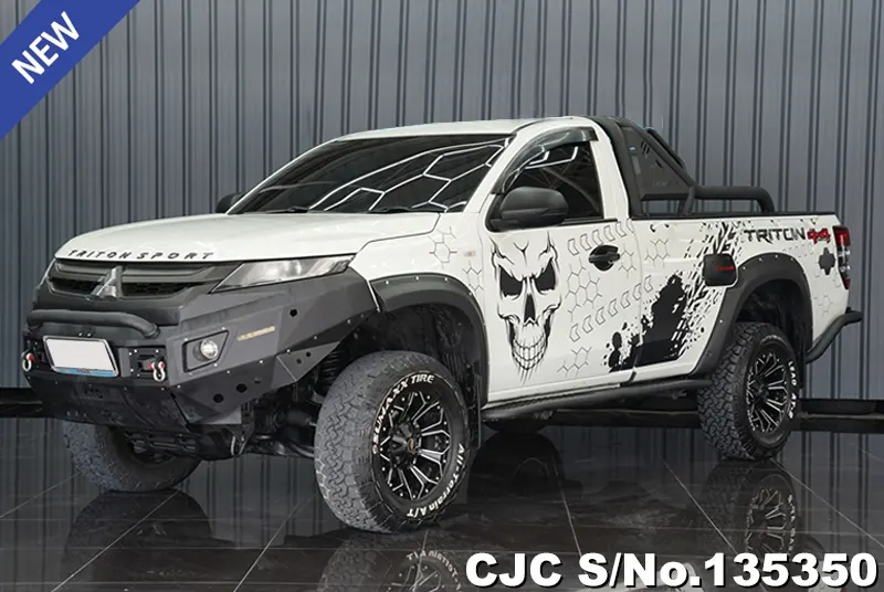 2022 Mitsubishi / Triton Stock No. 135350
