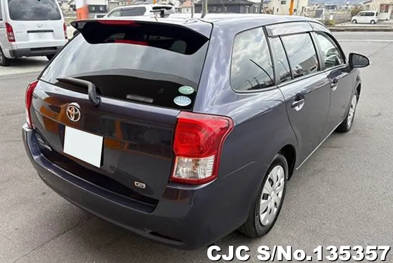 2015 Toyota / Corolla Fielder Stock No. 135357