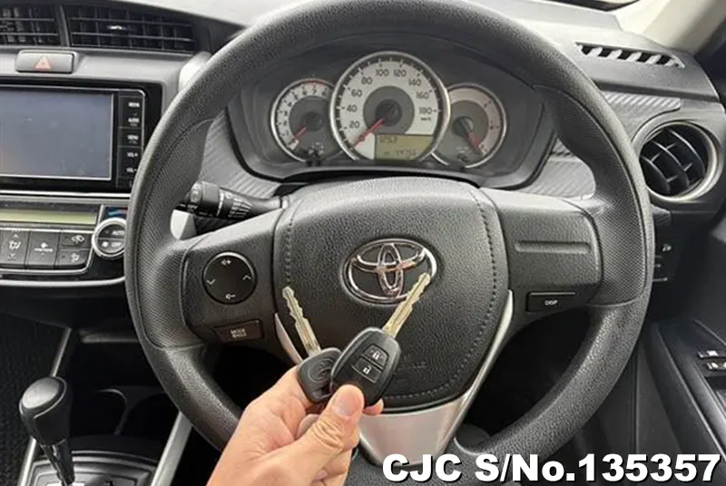 2015 Toyota / Corolla Fielder Stock No. 135357
