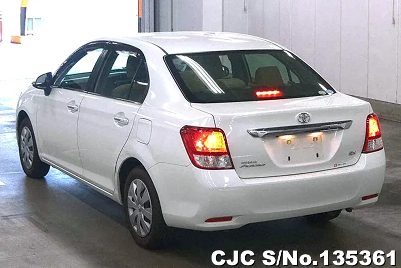2013 Toyota / Corolla Axio Stock No. 135361