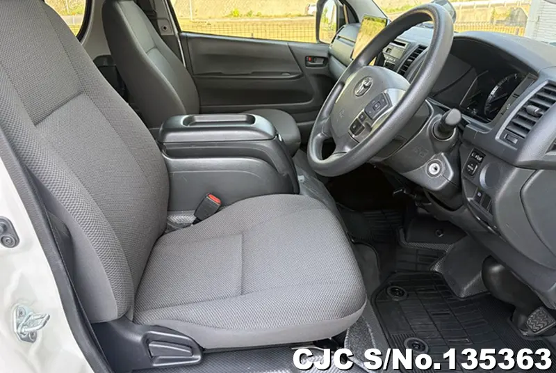 2023 Toyota / Hiace Stock No. 135363