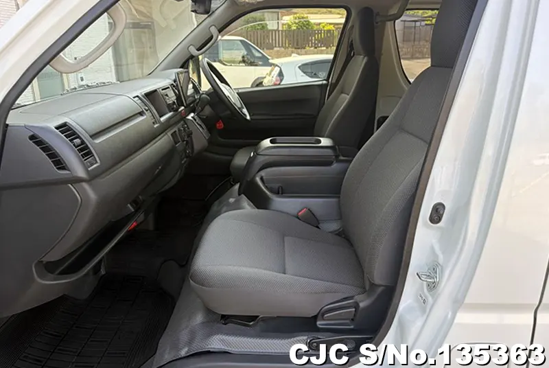 2023 Toyota / Hiace Stock No. 135363