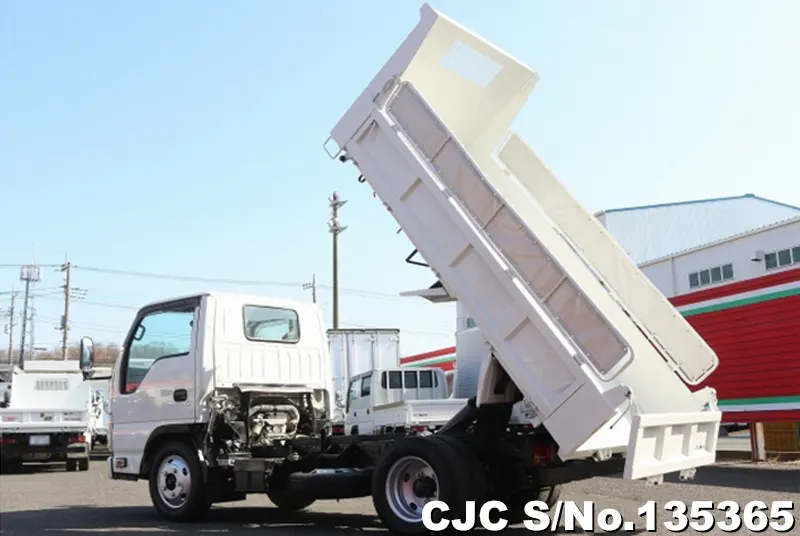 2020 Mazda / Titan Stock No. 135365