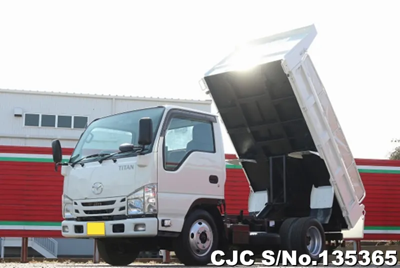 2020 Mazda / Titan Stock No. 135365