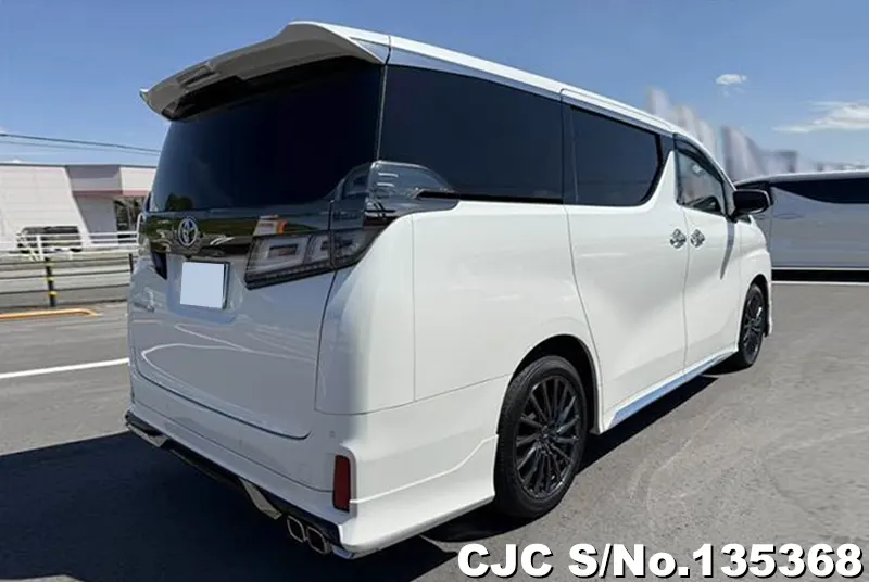 2023 Toyota / Vellfire Stock No. 135368