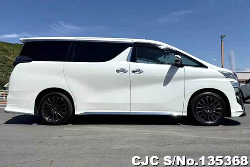 2023 Toyota / Vellfire Stock No. 135368