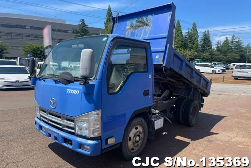 2010 Mazda / Titan Stock No. 135369