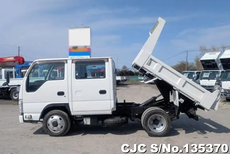 2011 Mazda / Titan Stock No. 135370