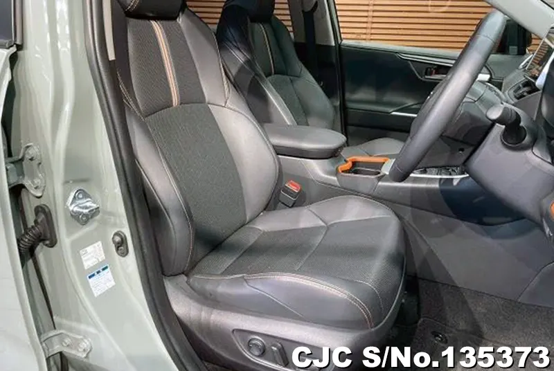 2021 Toyota / Rav4 Stock No. 135373