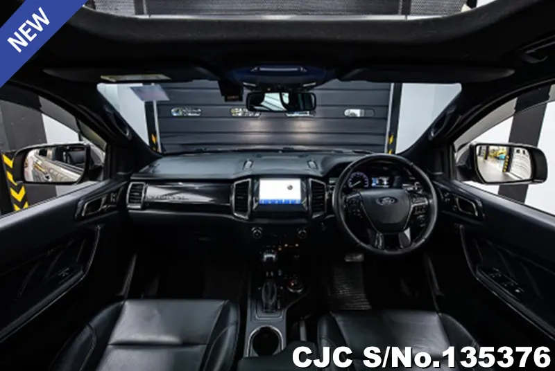2018 Ford / Everest Stock No. 135376