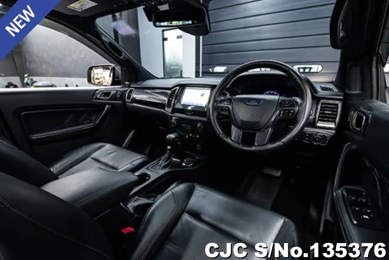 2018 Ford / Everest Stock No. 135376