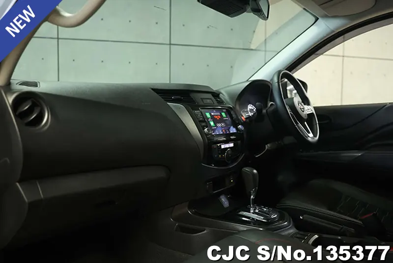 Nissan Navara in Stealth Grey for Sale Image 7