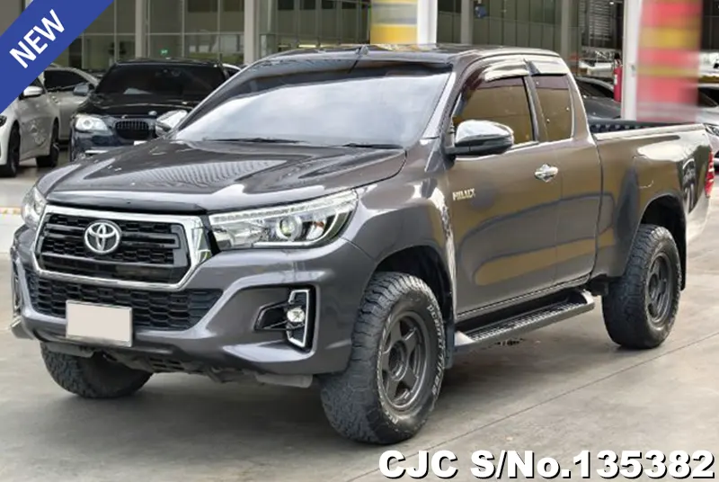2020 Toyota / Hilux / Revo Stock No. 135382