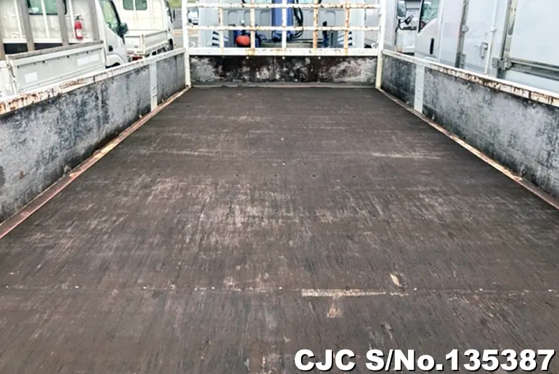 2009 Mitsubishi / Canter Stock No. 135387