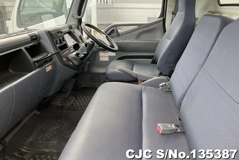2009 Mitsubishi / Canter Stock No. 135387