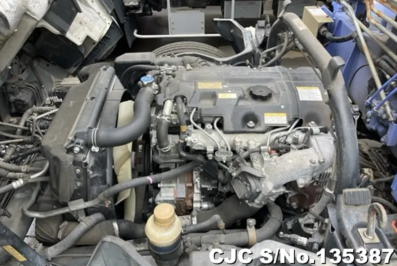2009 Mitsubishi / Canter Stock No. 135387