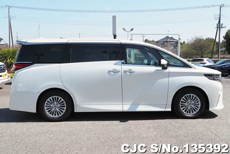 2023 Toyota / Alphard Stock No. 135392
