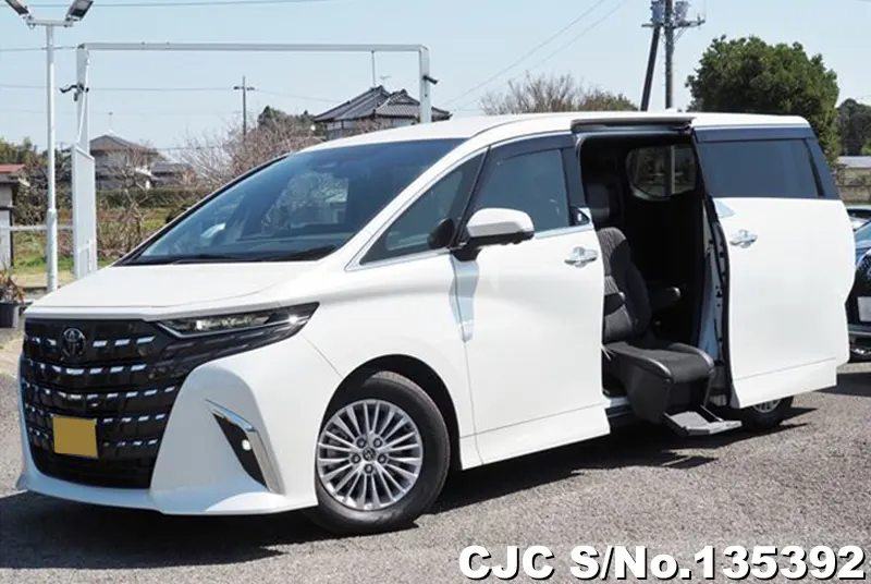 2023 Toyota / Alphard Stock No. 135392