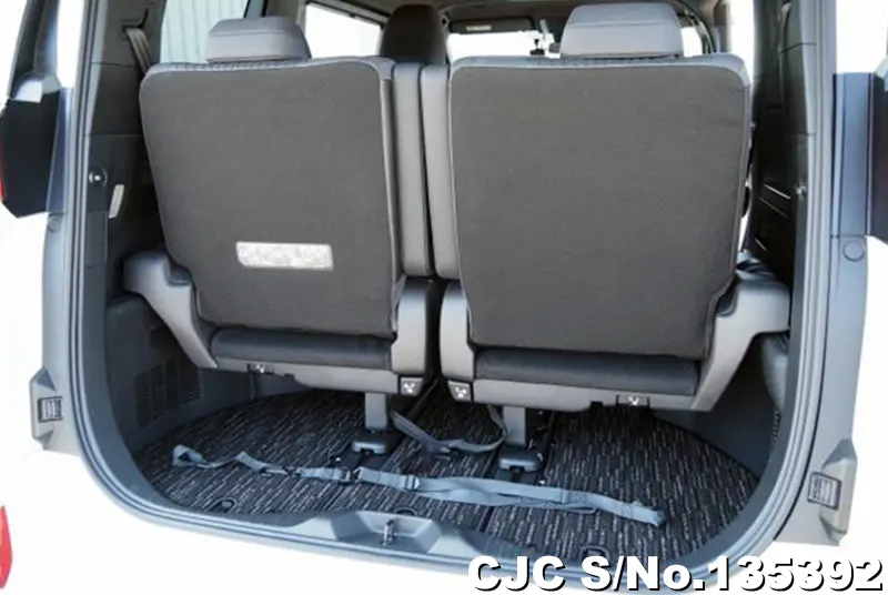 2023 Toyota / Alphard Stock No. 135392