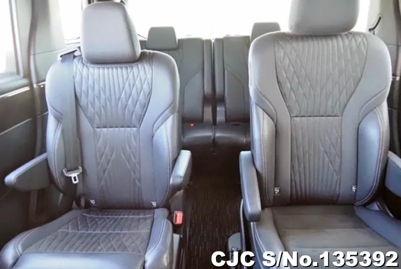2023 Toyota / Alphard Stock No. 135392