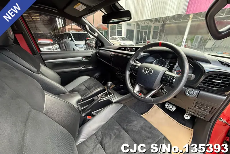 2025 Toyota / Hilux / Revo Stock No. 135393