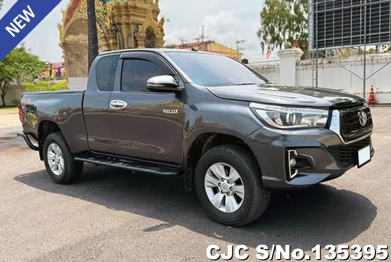 2018 Toyota / Hilux / Revo Stock No. 135395