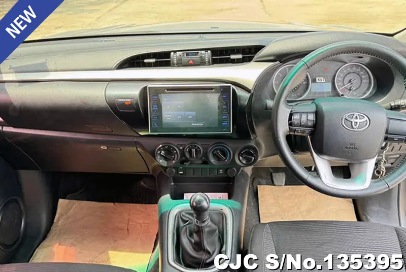 2018 Toyota / Hilux / Revo Stock No. 135395