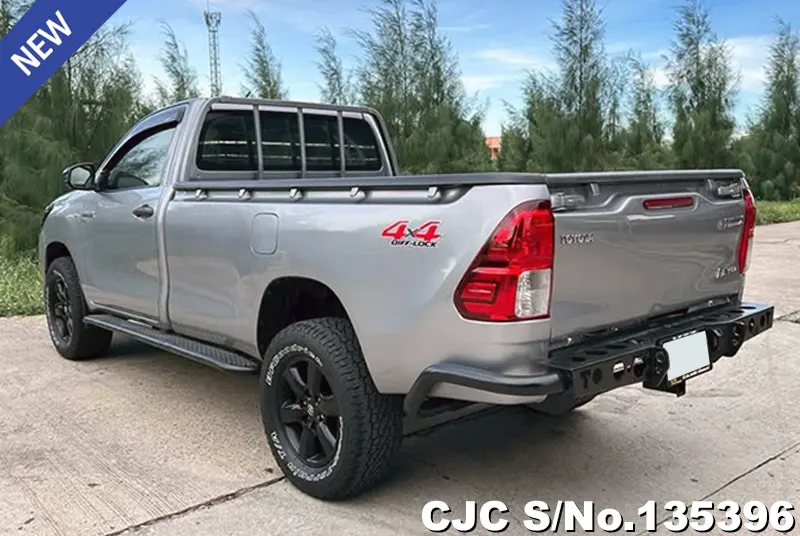 2020 Toyota / Hilux / Revo Stock No. 135396