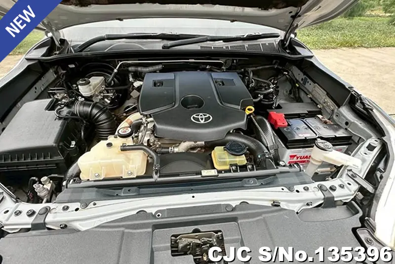 2020 Toyota / Hilux / Revo Stock No. 135396