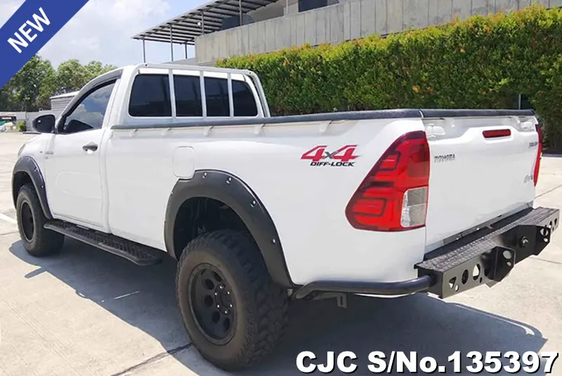 2018 Toyota / Hilux / Revo Stock No. 135397
